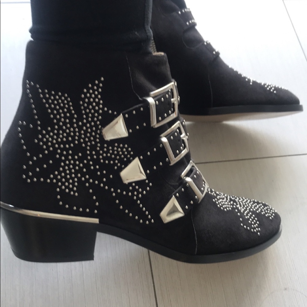 Chloe Suzanna boots silver hardware black suede